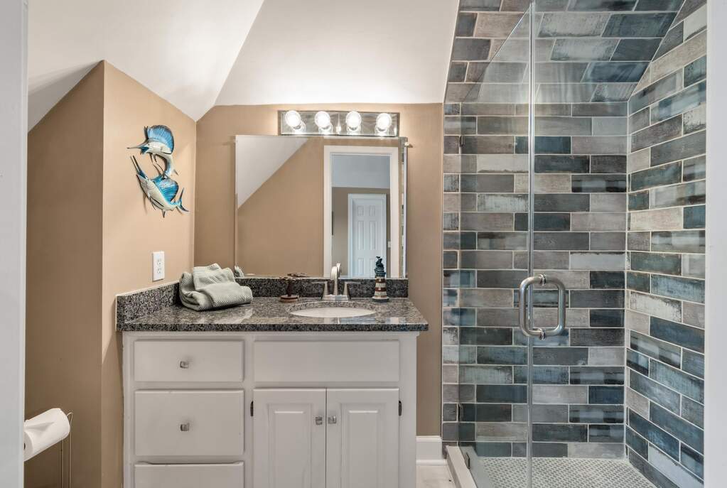 4 Bedroom Single Family Home/House's Image 39