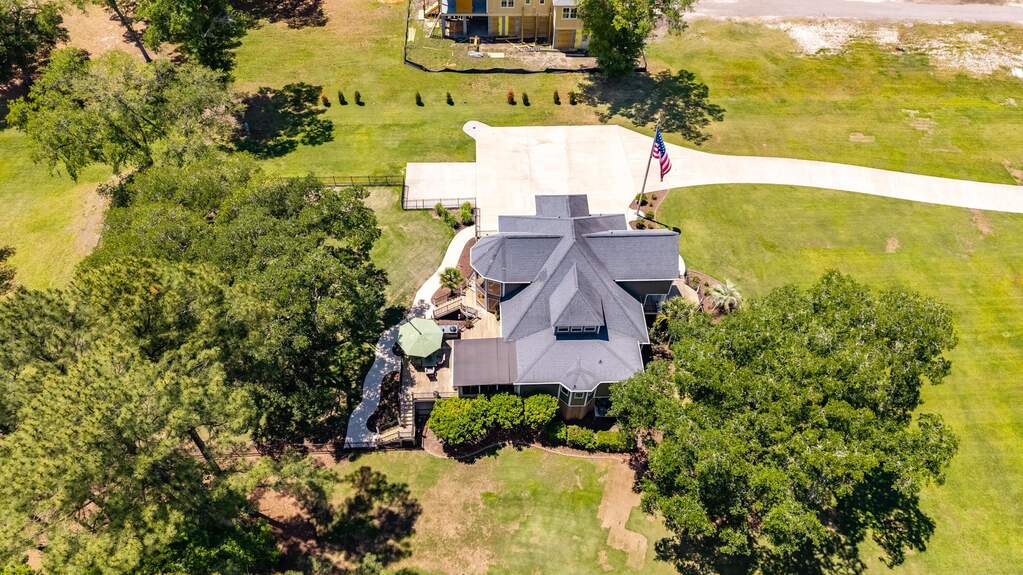 4 Bedroom Single Family Home/House's Image 54