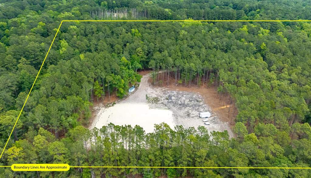 Land/Vacant Land's Image 11
