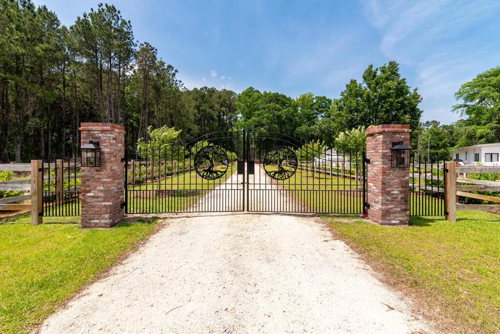 Land/Vacant Land's Image 15