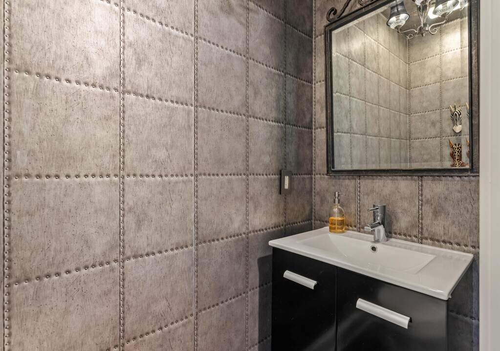 3 Bedroom Apartment/Flat's Image 38