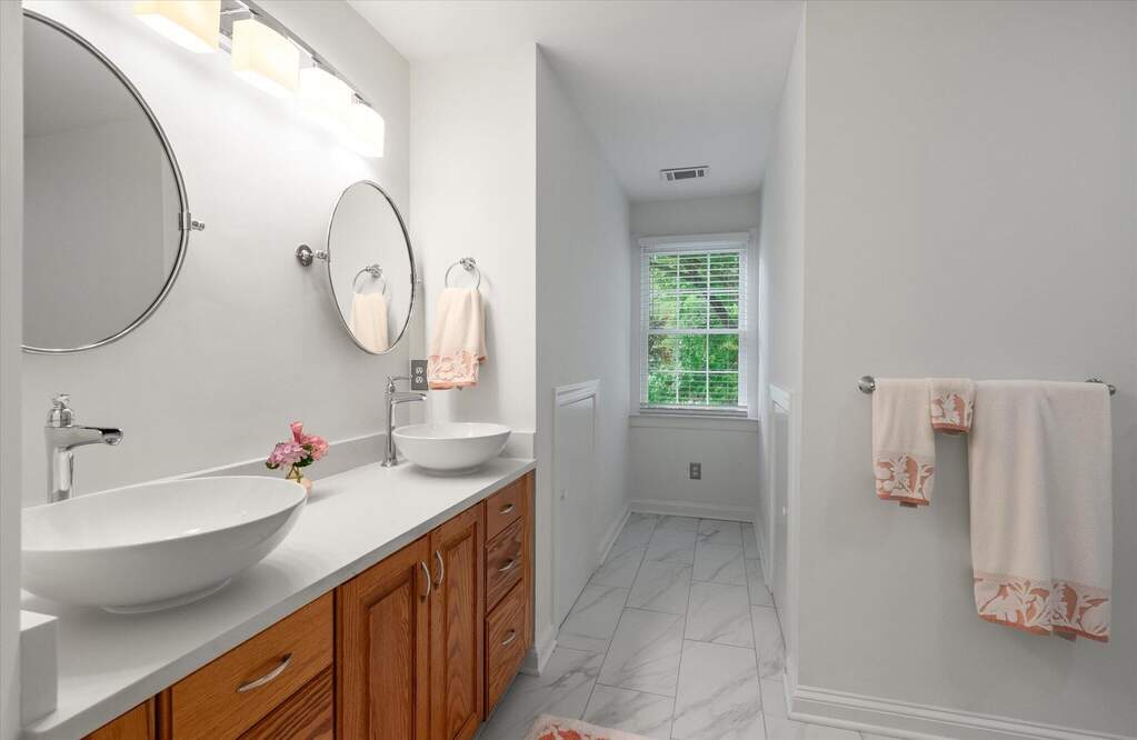 4 Bedroom Single Family Home/House's Image 30