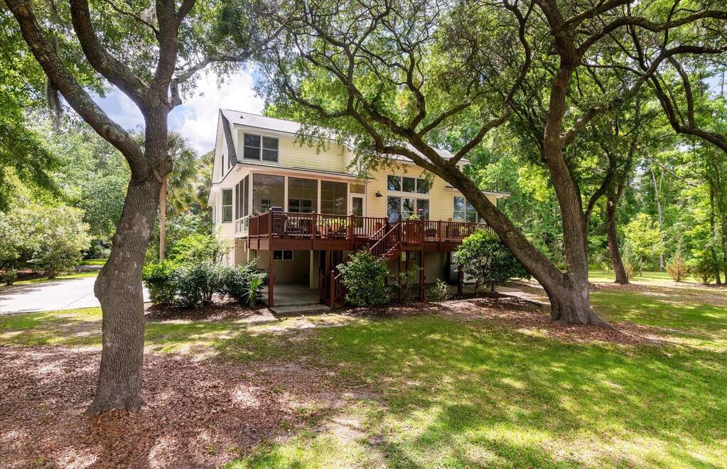 4 Bedroom Single Family Home/House's Image 36