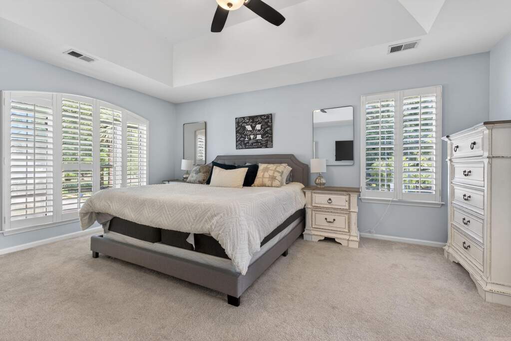 4 Bedroom Single Family Home/House's Image 13