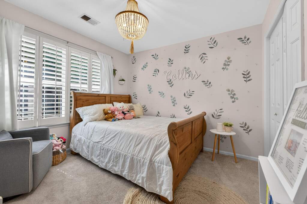 4 Bedroom Single Family Home/House's Image 17