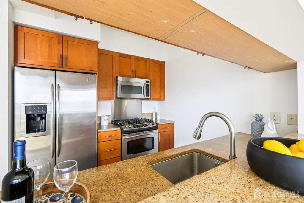 2 Bedroom Apartment/Flat's Image 7