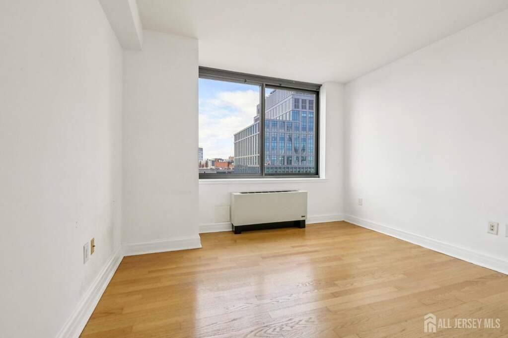 2 Bedroom Apartment/Flat's Image 13