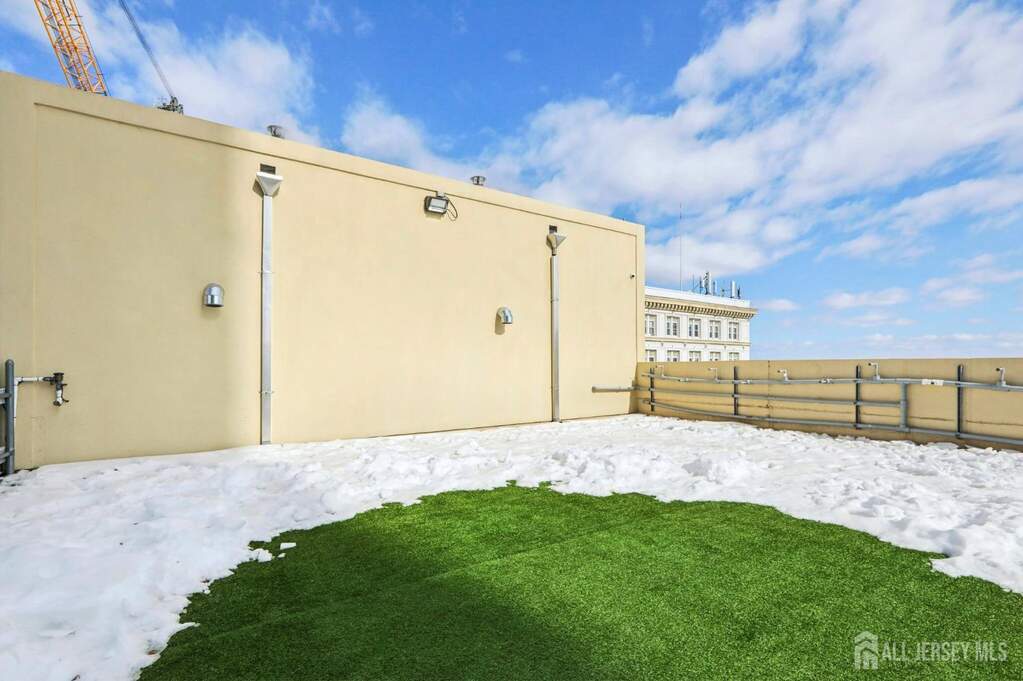2 Bedroom Apartment/Flat's Image 21