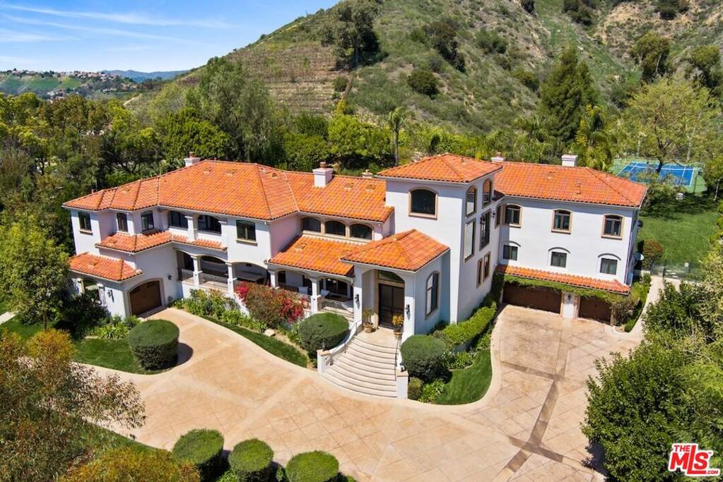 23593 Park South St, Calabasas, CA, United States of America with