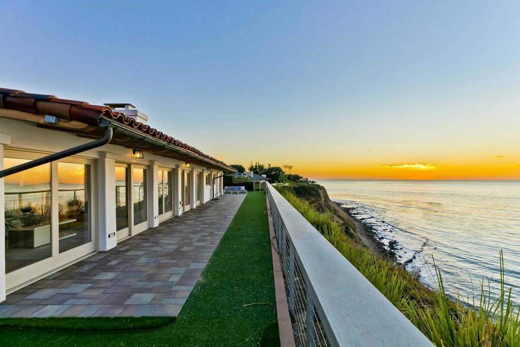 2101 Paseo Del Mar photo