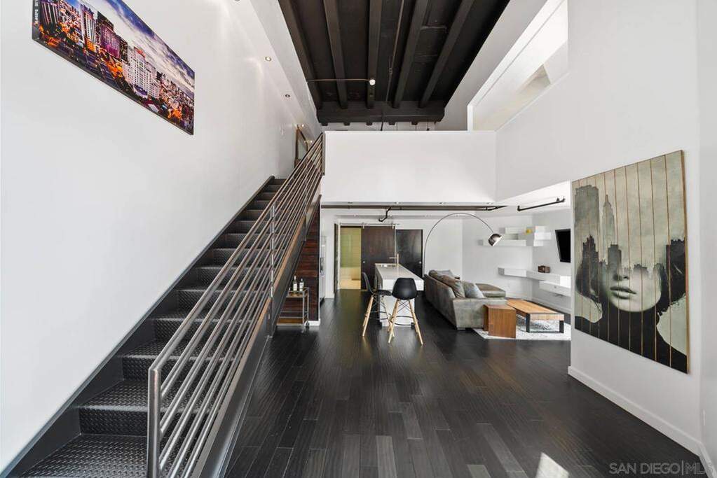 702 Ash St #102, San Diego, CA 92101