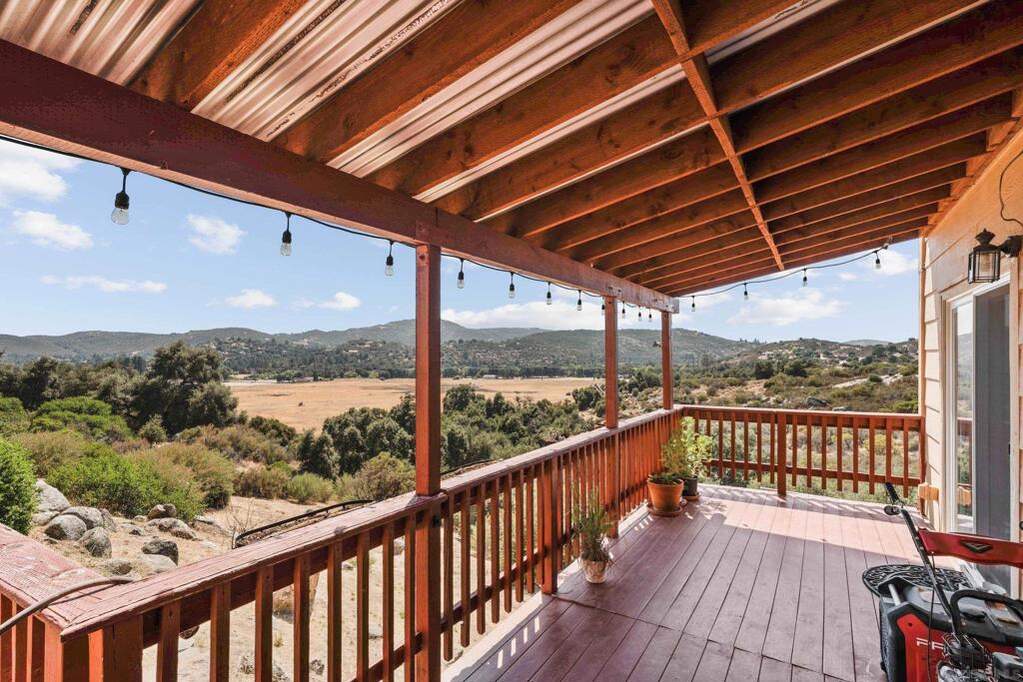 9784 Mizpah Spur photo