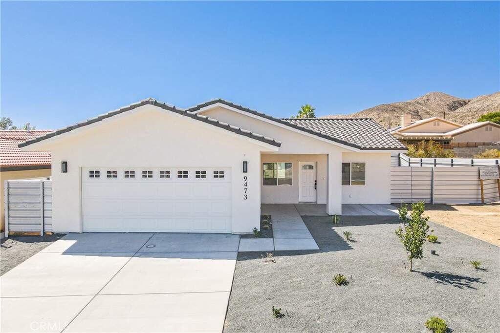 9473 Palm Drive photo