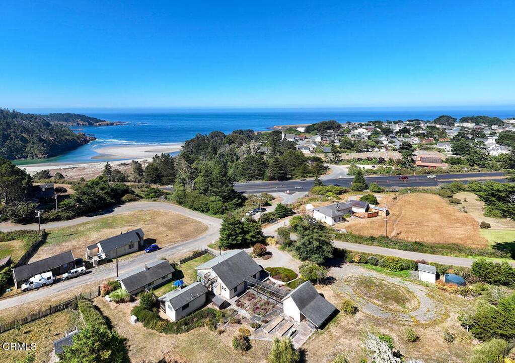 44700 Jackson Street photo