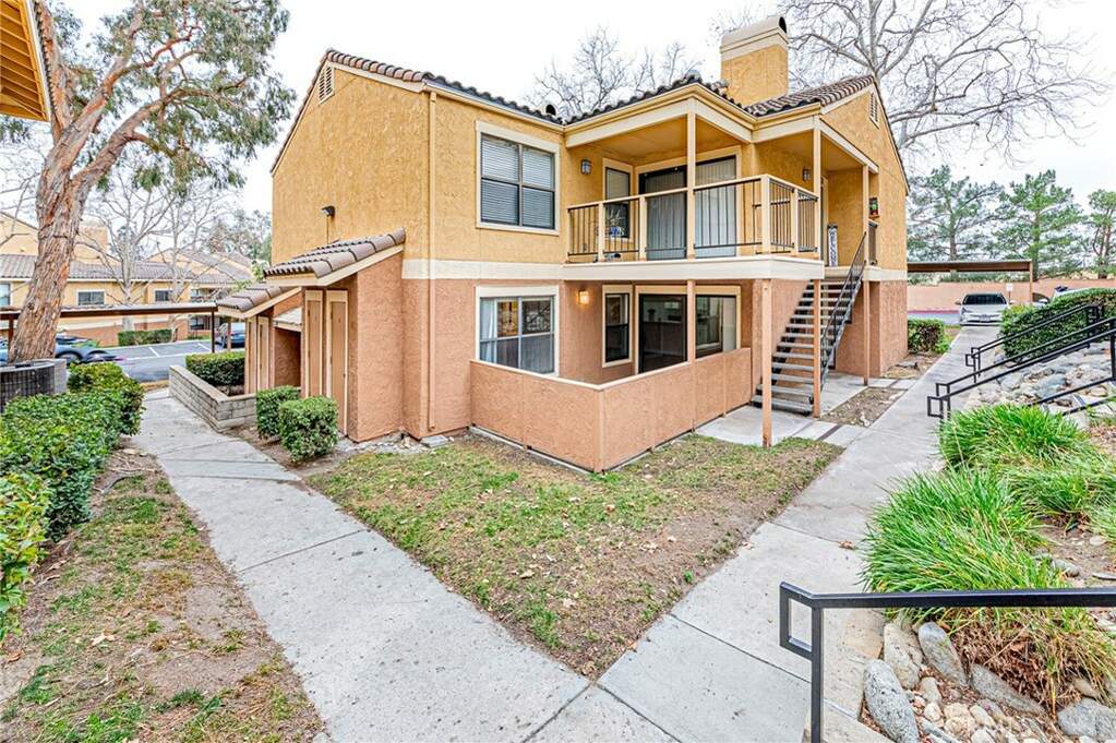 10655 Lemon Avenue #401 photo