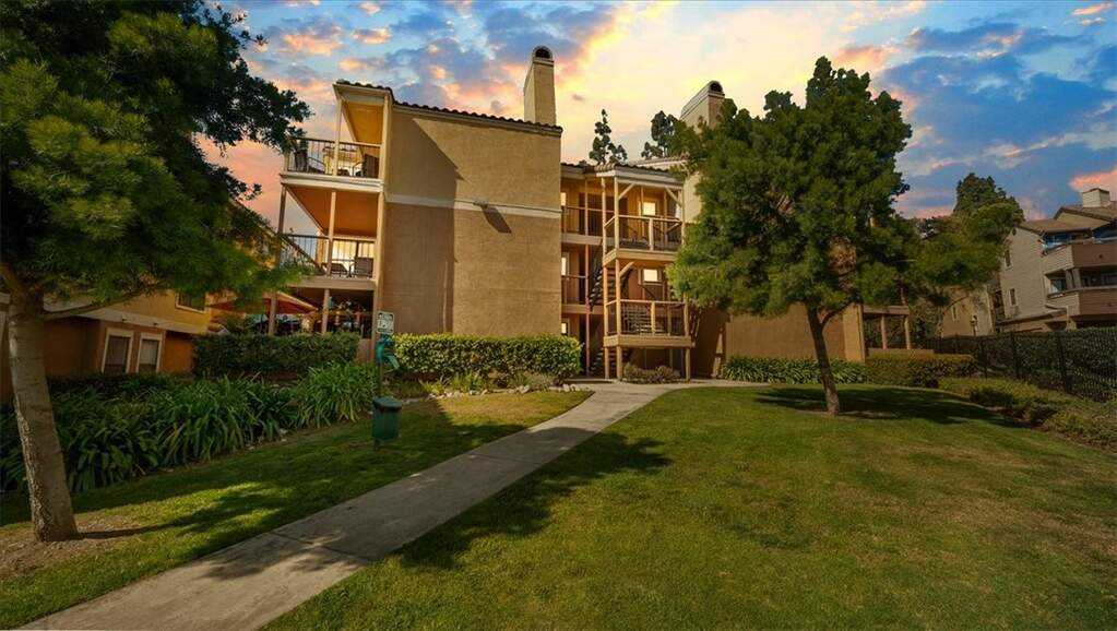 10655 Lemon Avenue #3909 photo