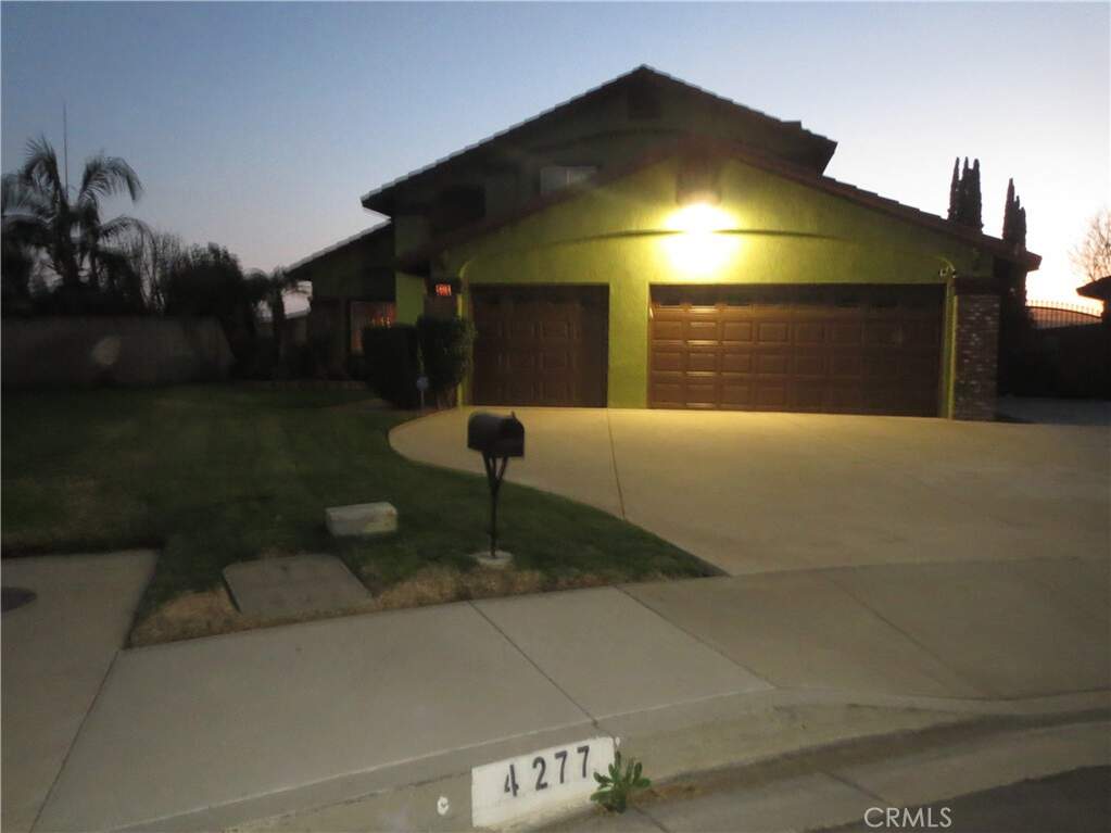 4277 Clair St photo
