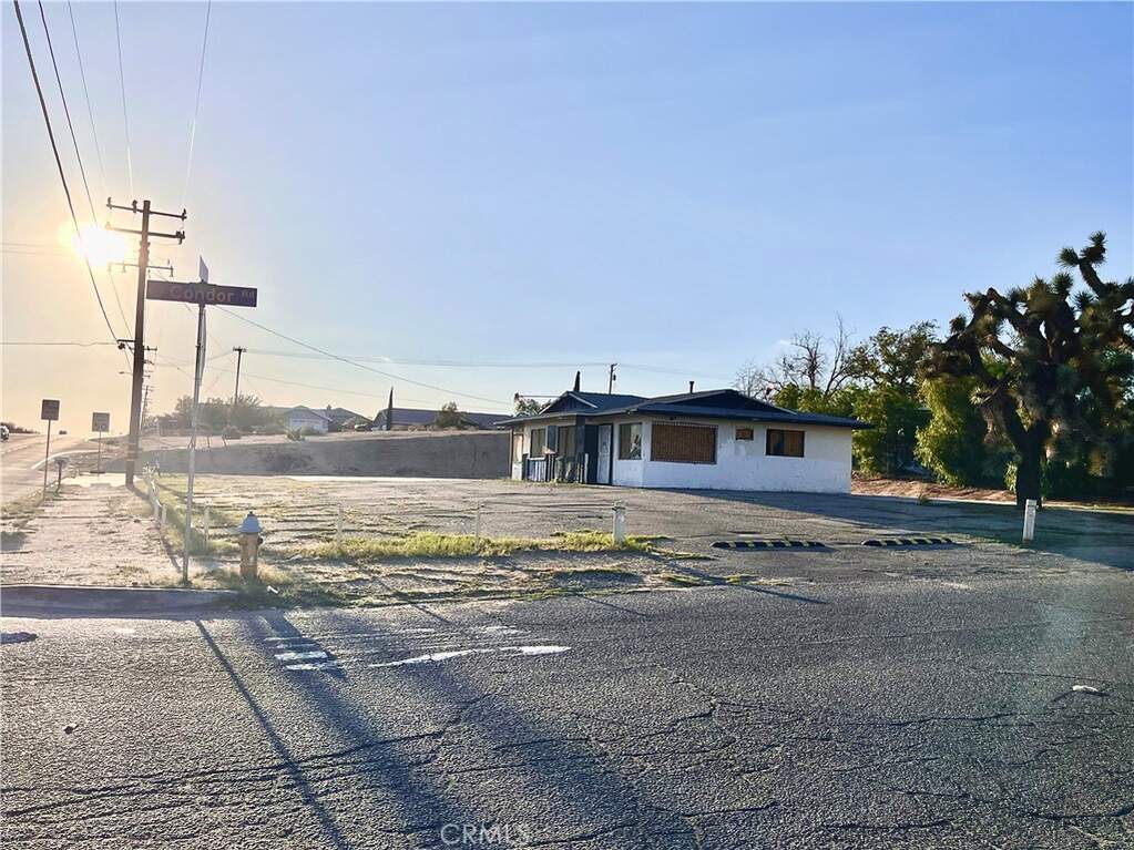15720 Mojave Drive photo