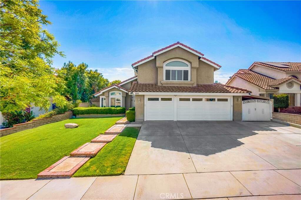 2311 Via Pacifica photo