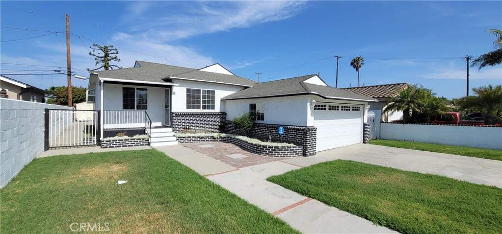 22010 Juan Avenue photo