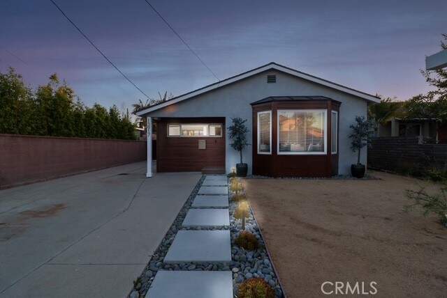 13917 Truro Avenue photo