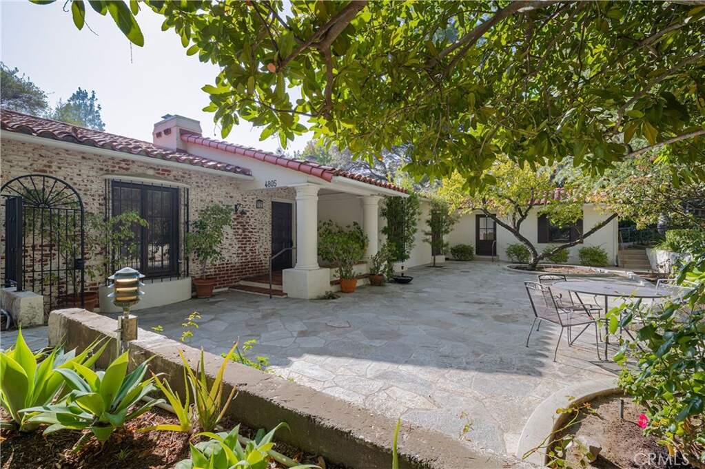 4805 Alta Canyada photo