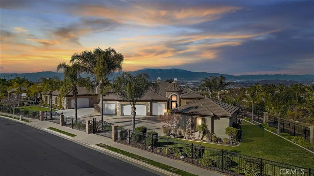 4085 Strandberg Street photo