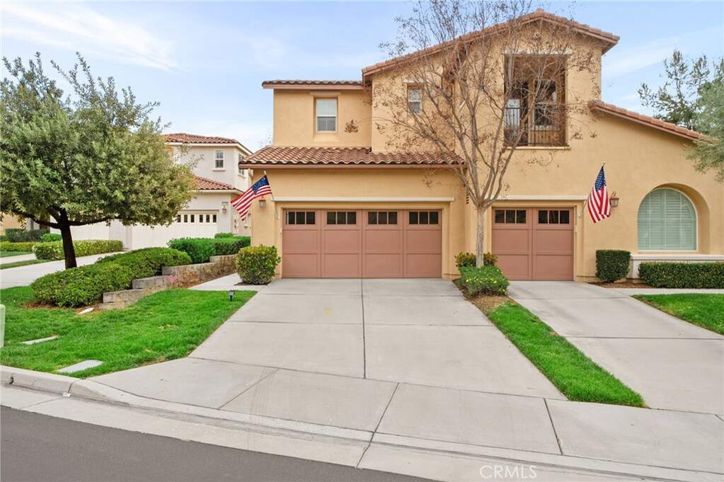 23822 Los Pinos Court photo