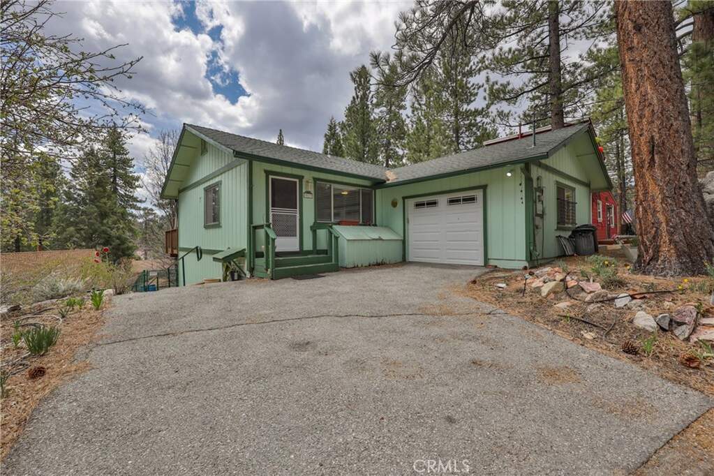 39177 Arapahoe Road photo