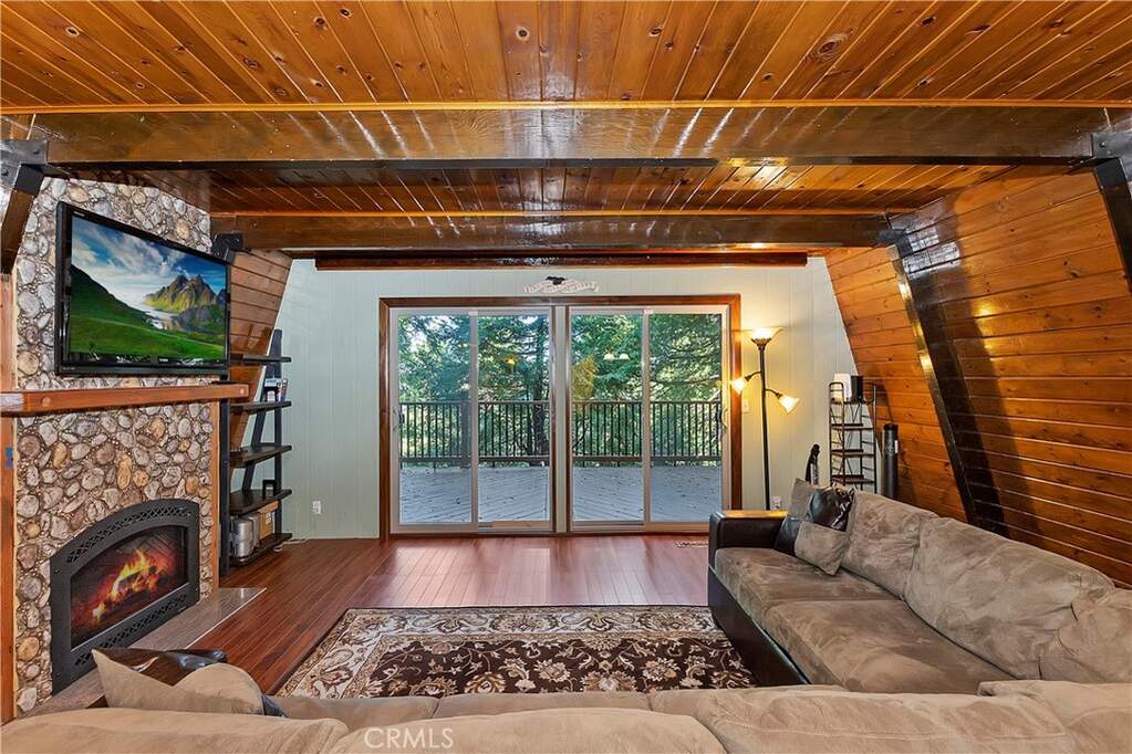 24091 Lakeview Drive photo