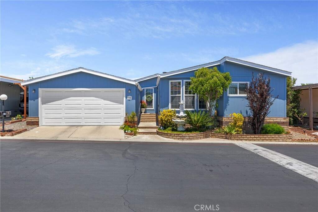 1550 Rimpau Avenue #35 photo