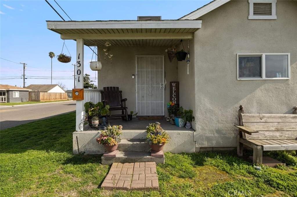 1301 Orange Avenue photo