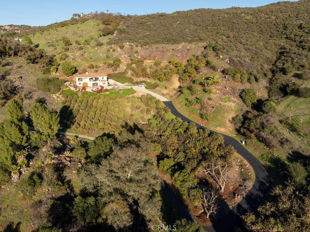 2115 Rainbow Glen Road photo