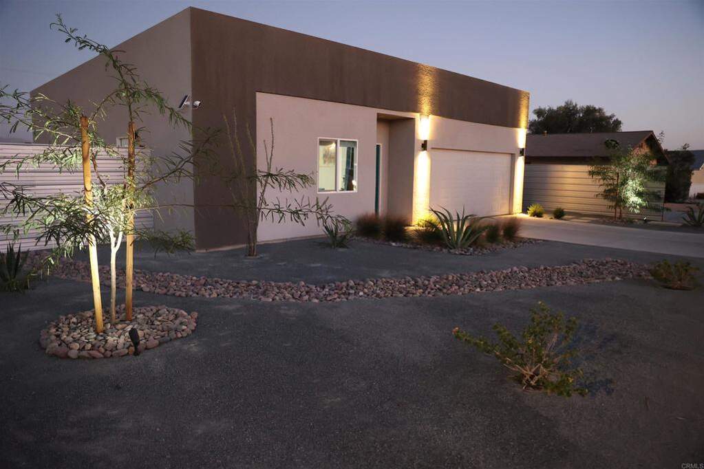 13826 Caliente Drive photo