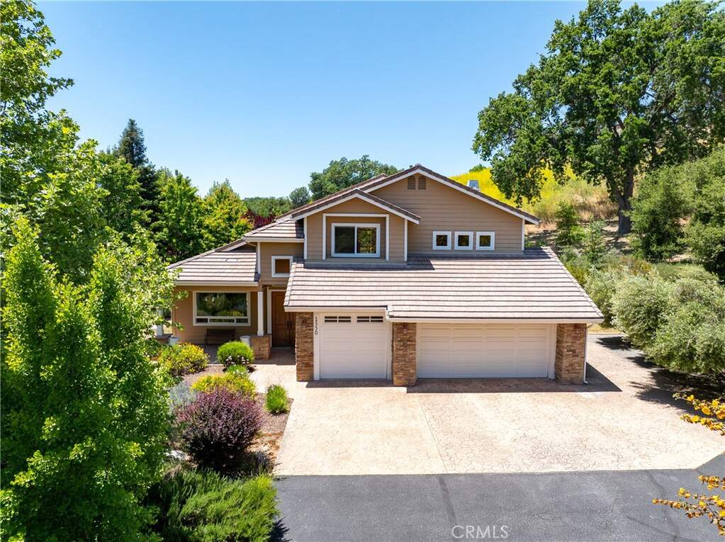 1350 Santa Rita Rd photo