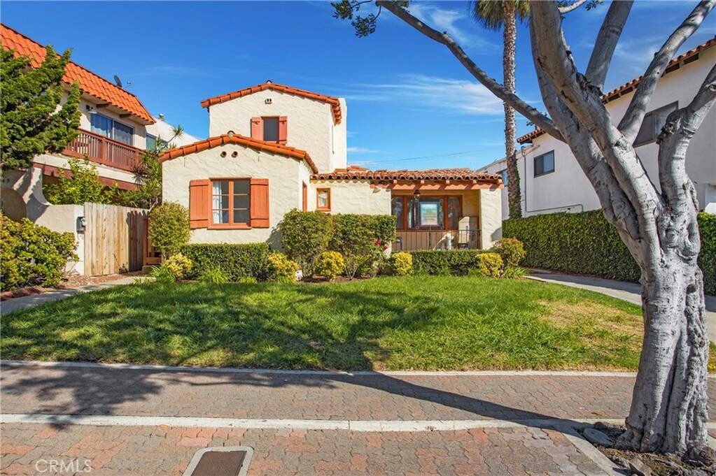 251 Avenida Del Mar #C photo