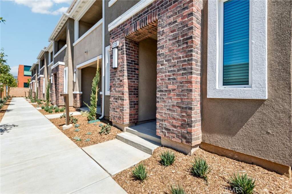 2720 Crozier Court photo