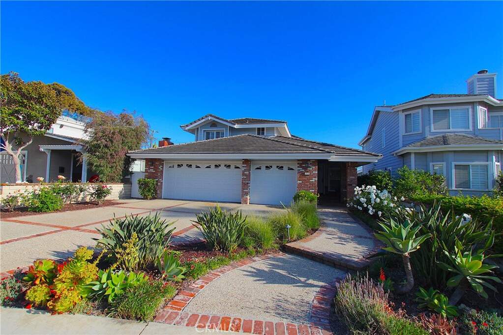 213 Calle Serena photo