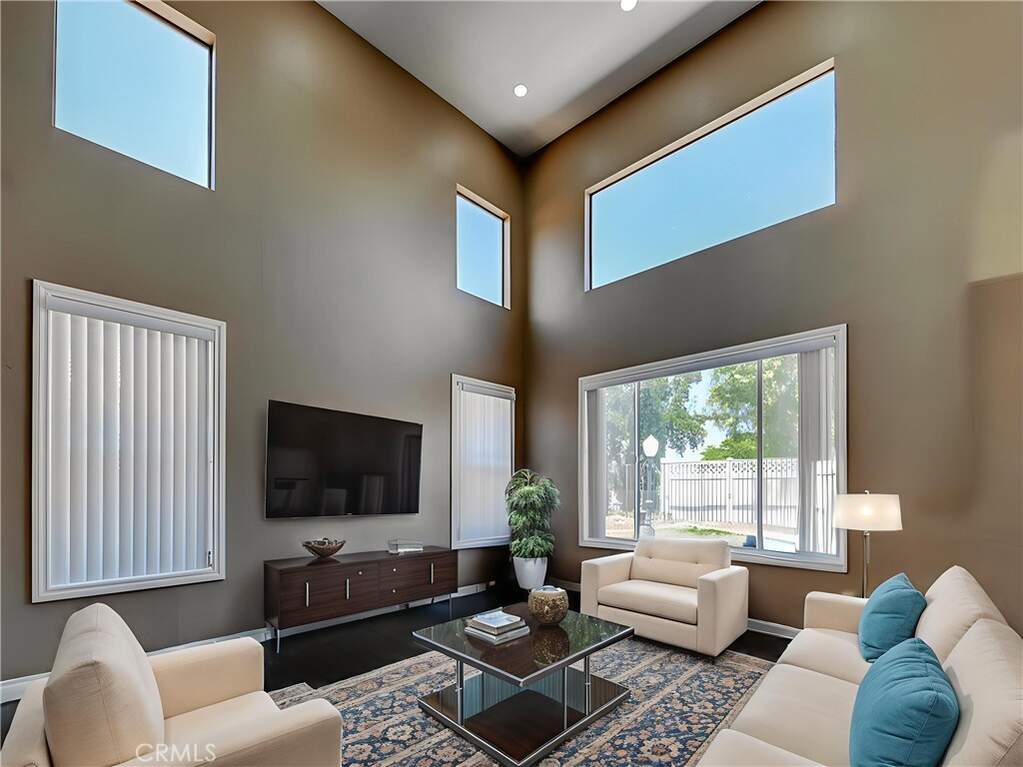 609 Raphael Drive photo
