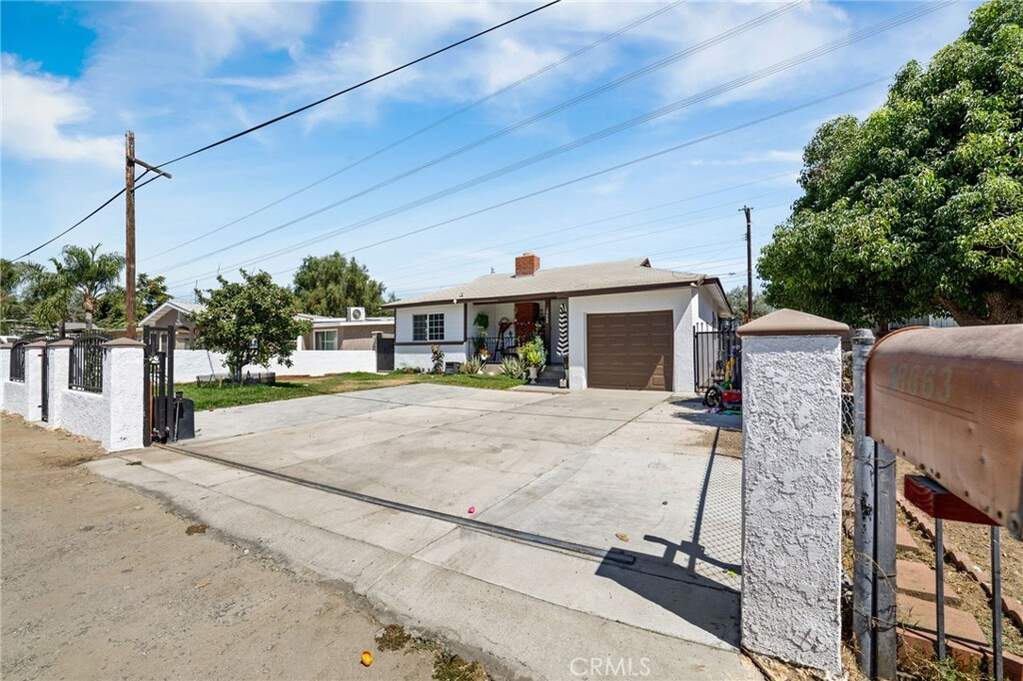 18668 11th Street photo