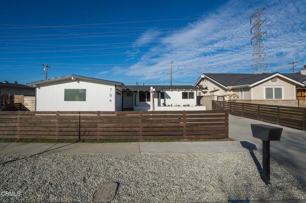 709 Greenbank Avenue photo