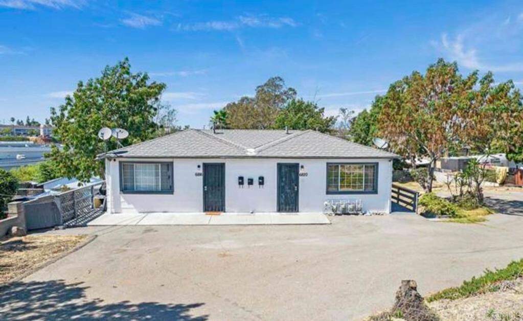 6816 Central Avenue photo