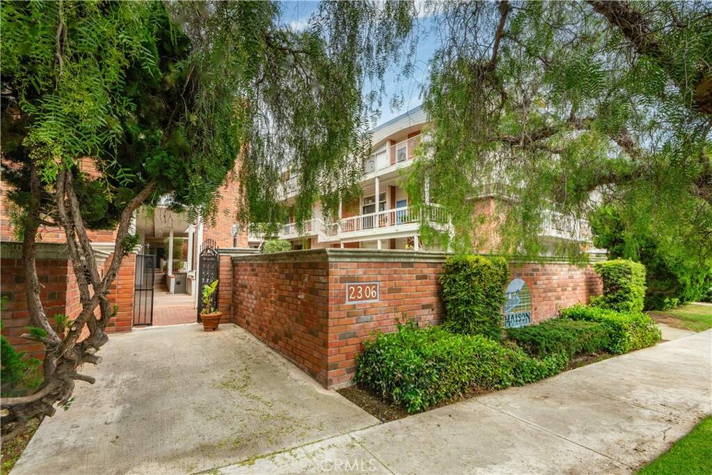 2306 Palos Verdes Drive West W #302 photo