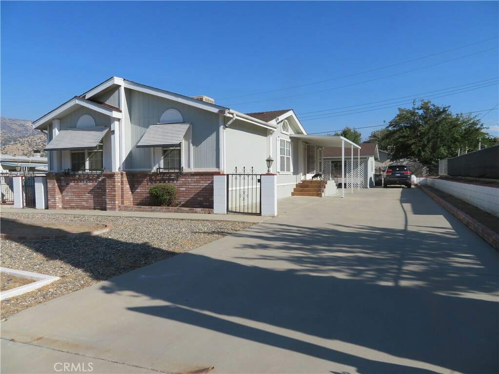 3005 Wenyor Way photo