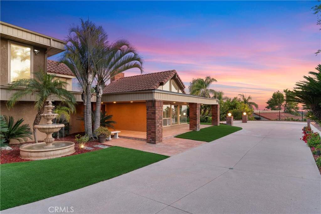 18811 Ridgeview Circle photo