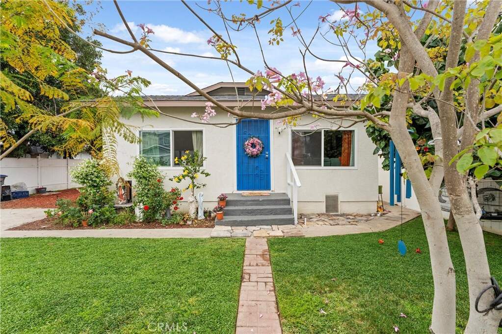 22419 Horst Avenue photo