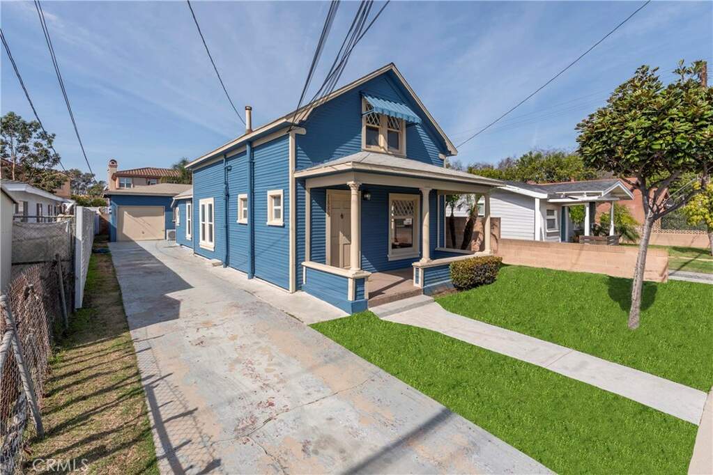 1887 Saint Louis Avenue photo