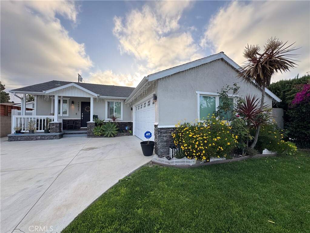 14825 Cranbrook Avenue photo