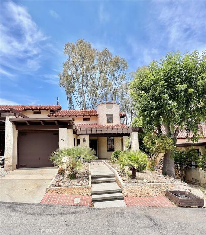 35 Cabrillo Drive photo