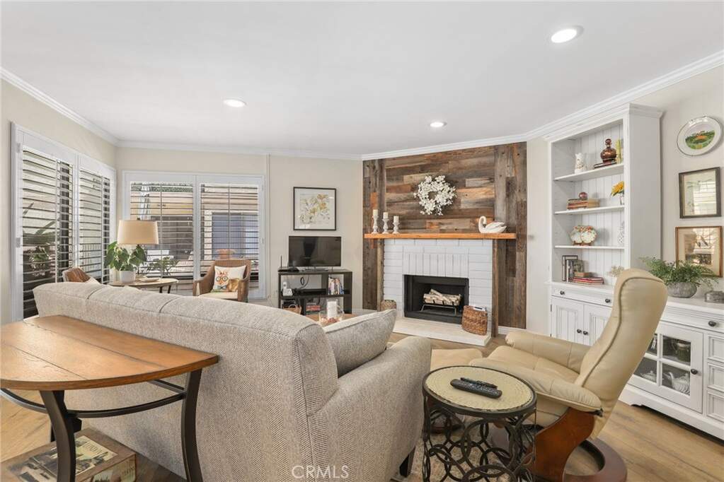 2722 E 20th Street #202 photo